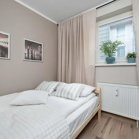Διαμέρισμα A Comfortable Near The Market Square By Renters