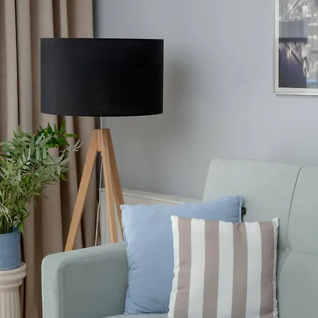 Διαμέρισμα A Comfortable Near The Market Square By Renters