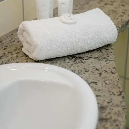 A Comfortable Near The Market Square By Renters Διαμέρισμα Βρότσλαβ